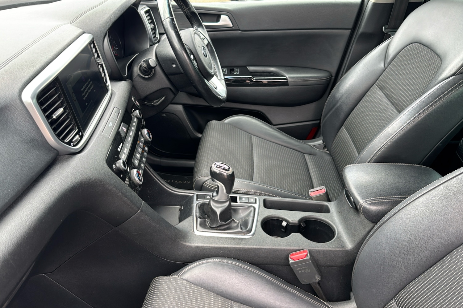 Used Kia Sportage 2019 for sale - 75981127: Photo 44