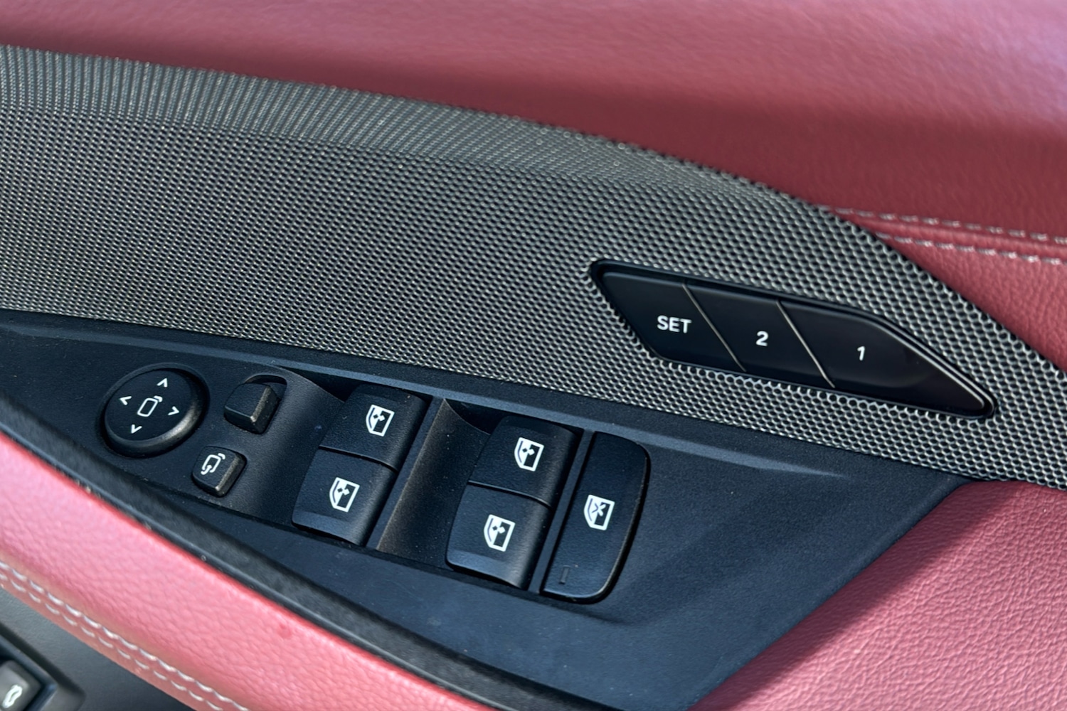 Used BMW i4 2023 for sale - 77240040: Photo 44