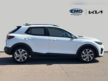 Used Kia Stonic 2023 for sale - 75784880: Photo