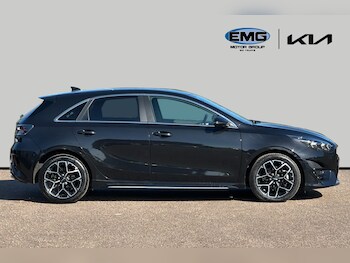 Used Kia Ceed 2025 for sale - 78353998: Photo