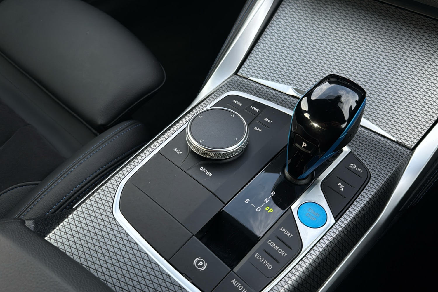 Used BMW i4 2022 for sale - 77135236: Photo 13