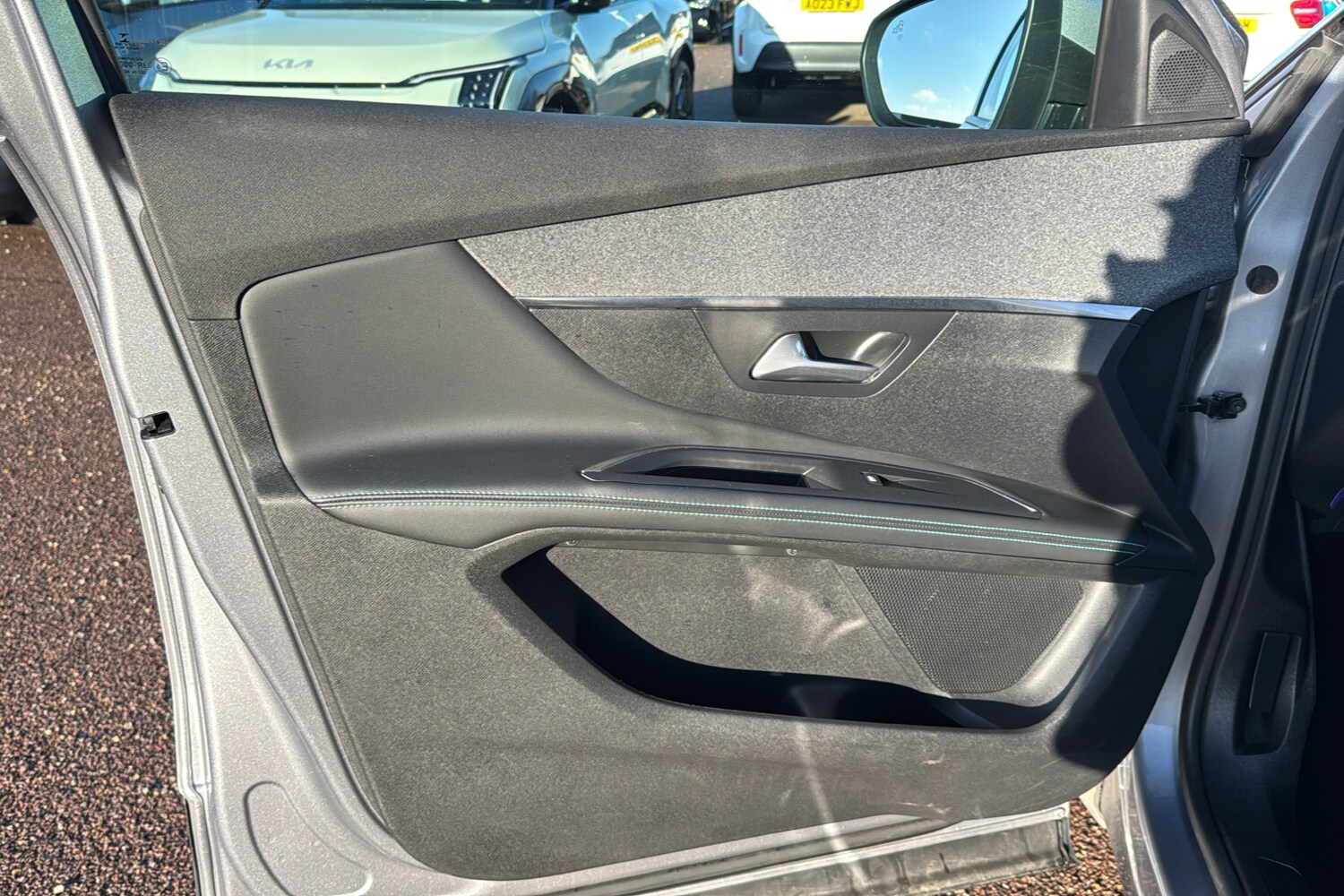 Used Peugeot 5008 2021 for sale - 77179251: Photo 42