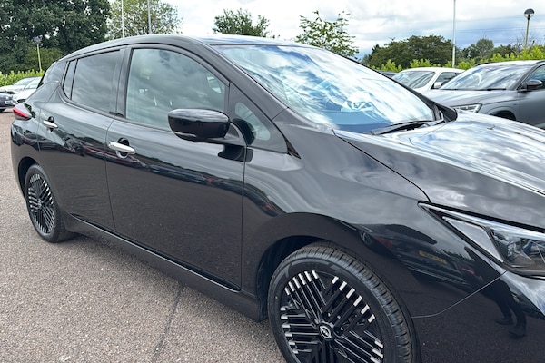 Used Nissan Leaf 2022 for sale - 74981884: Photo 32