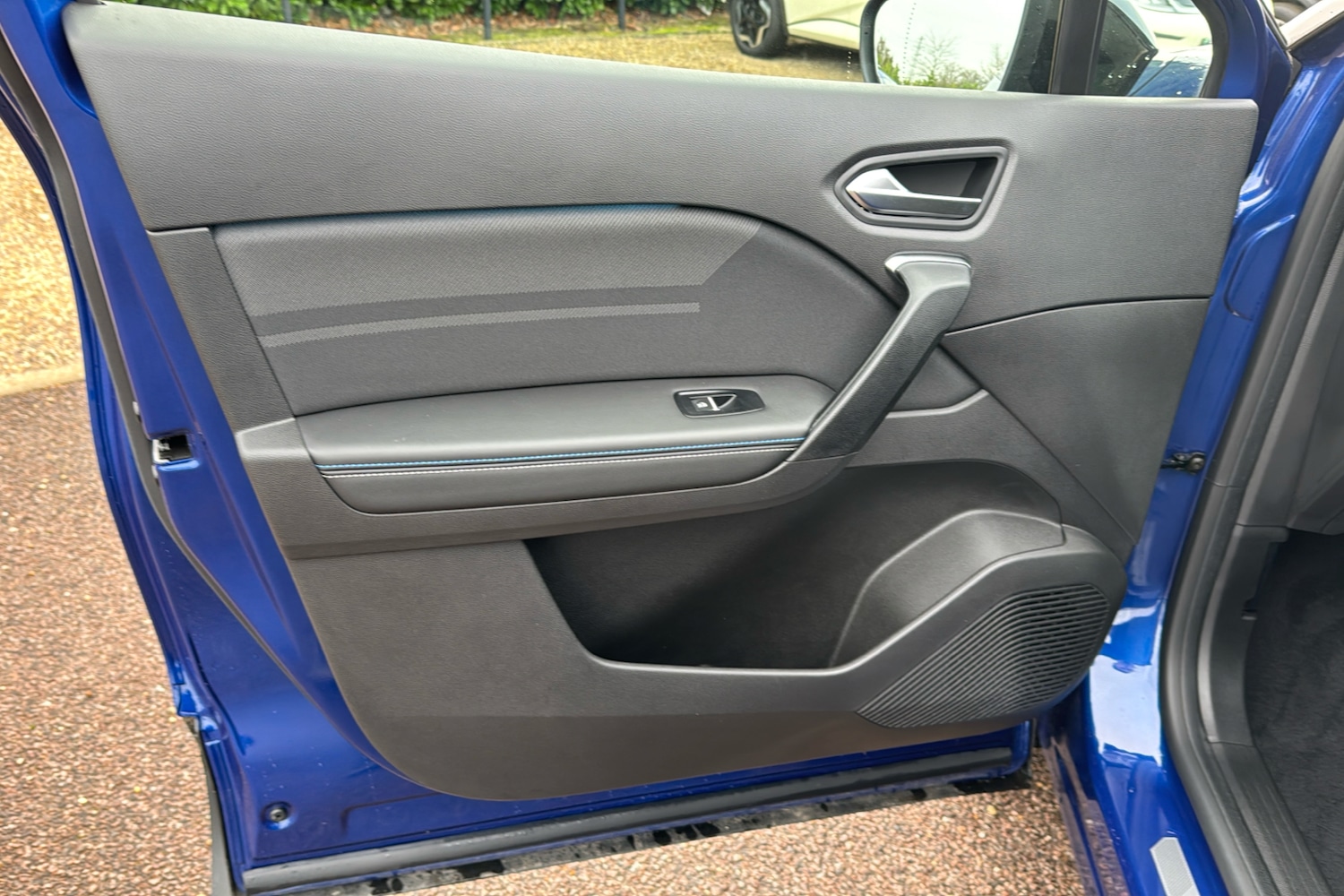 Used Renault Captur 2025 for sale - 77196320: Photo 41