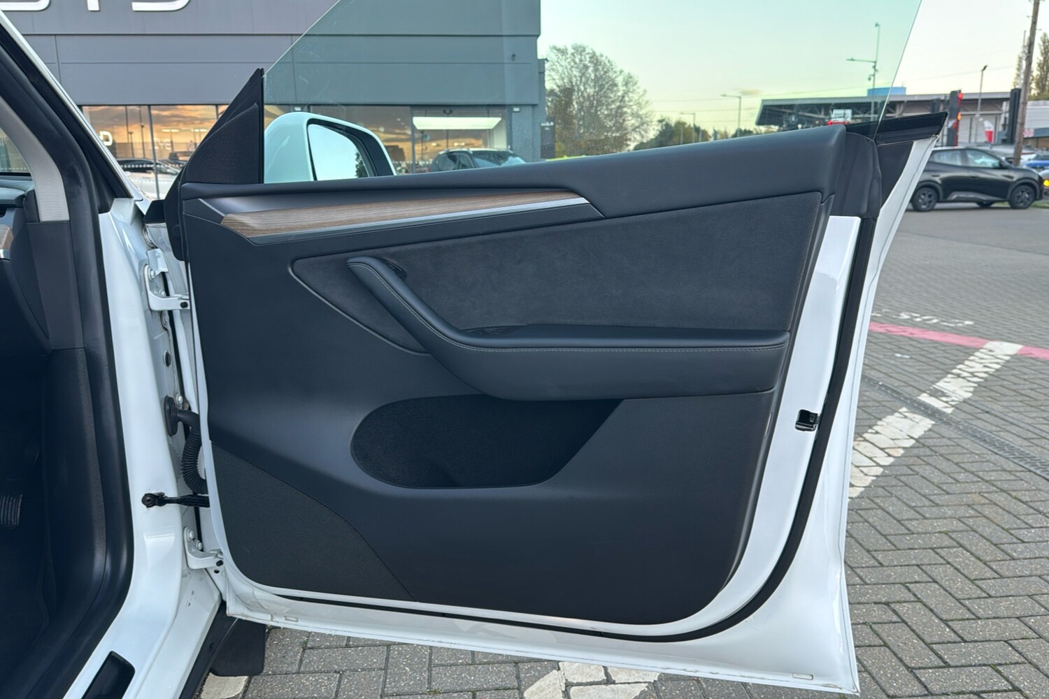 Used Tesla Model Y 2022 for sale - 76346690: Photo 43