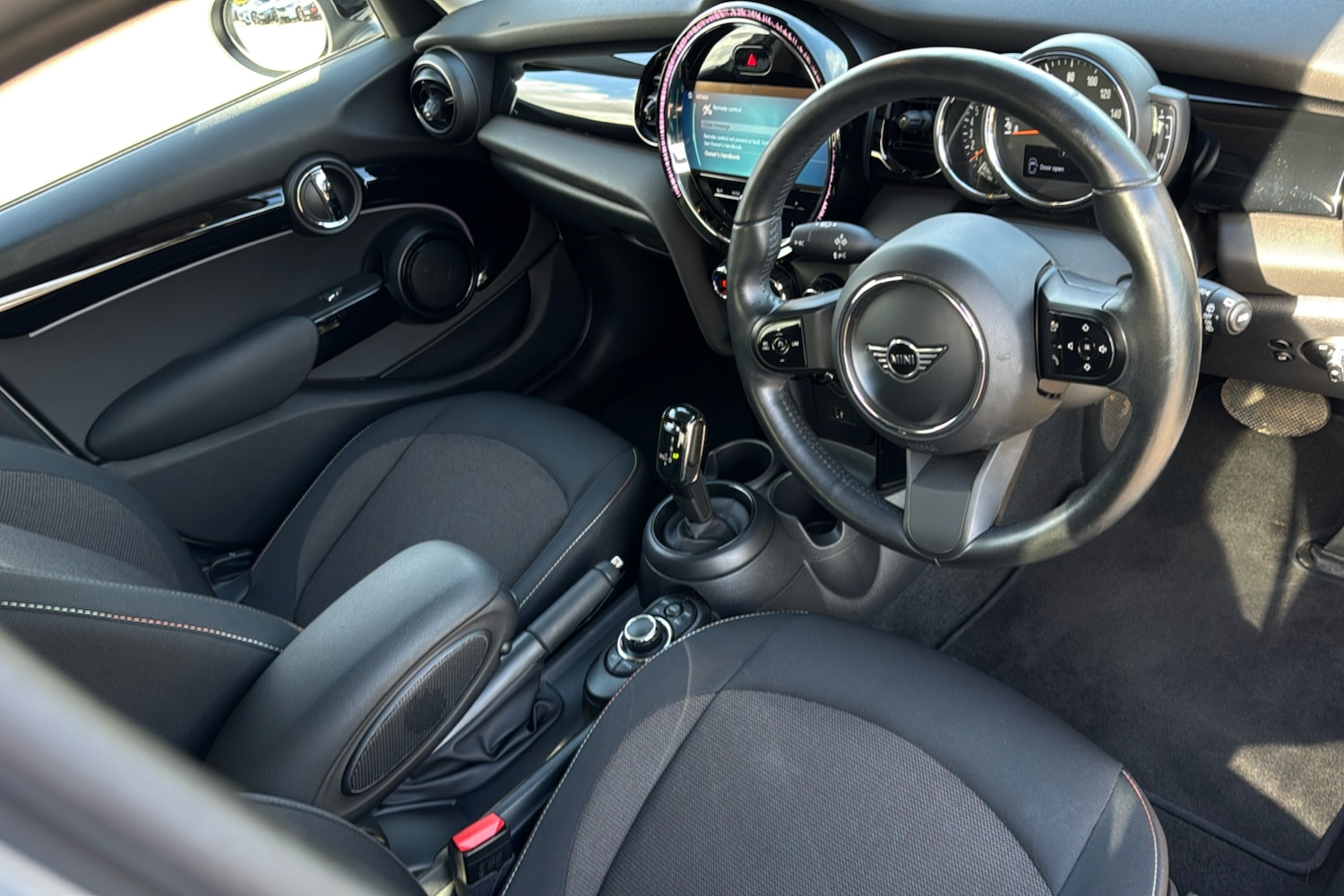 Used MINI Hatch 2022 for sale - 76044807: Photo 10