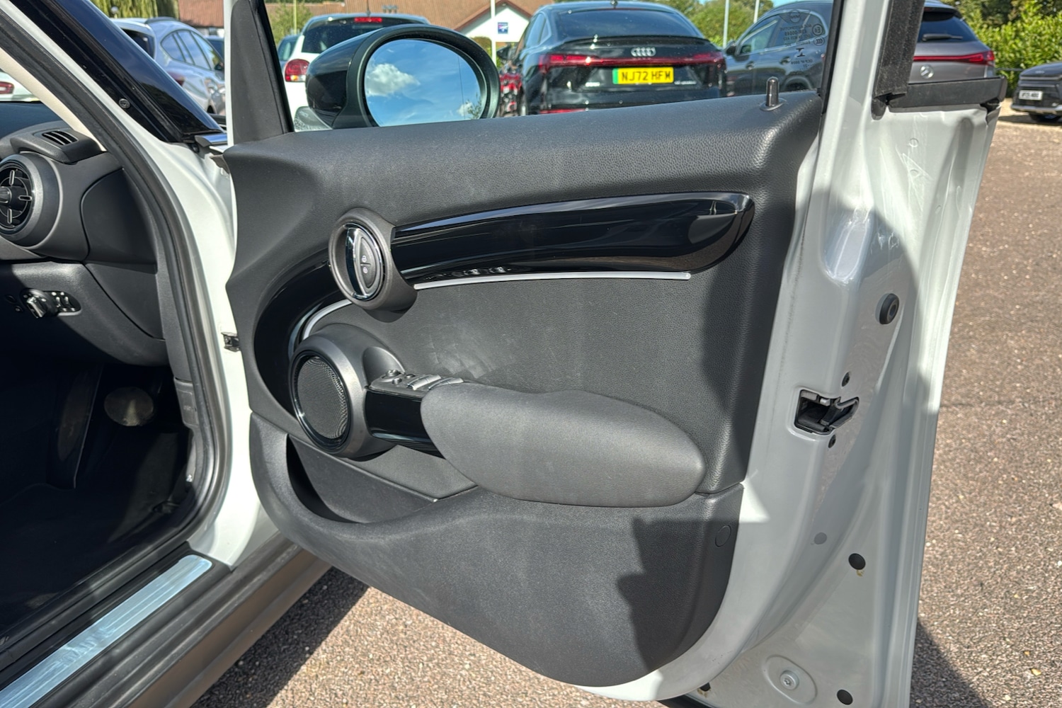 Used MINI Hatch 2022 for sale - 76044807: Photo 44