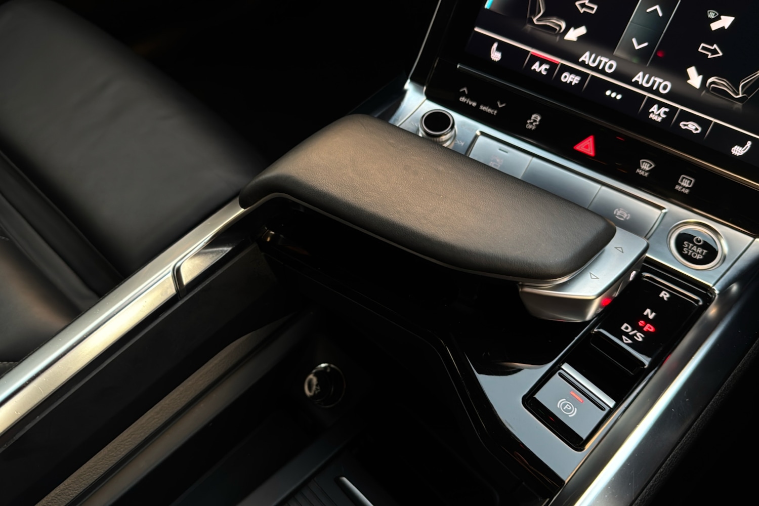 Used Audi e-tron 2022 for sale - 77334212: Photo 13