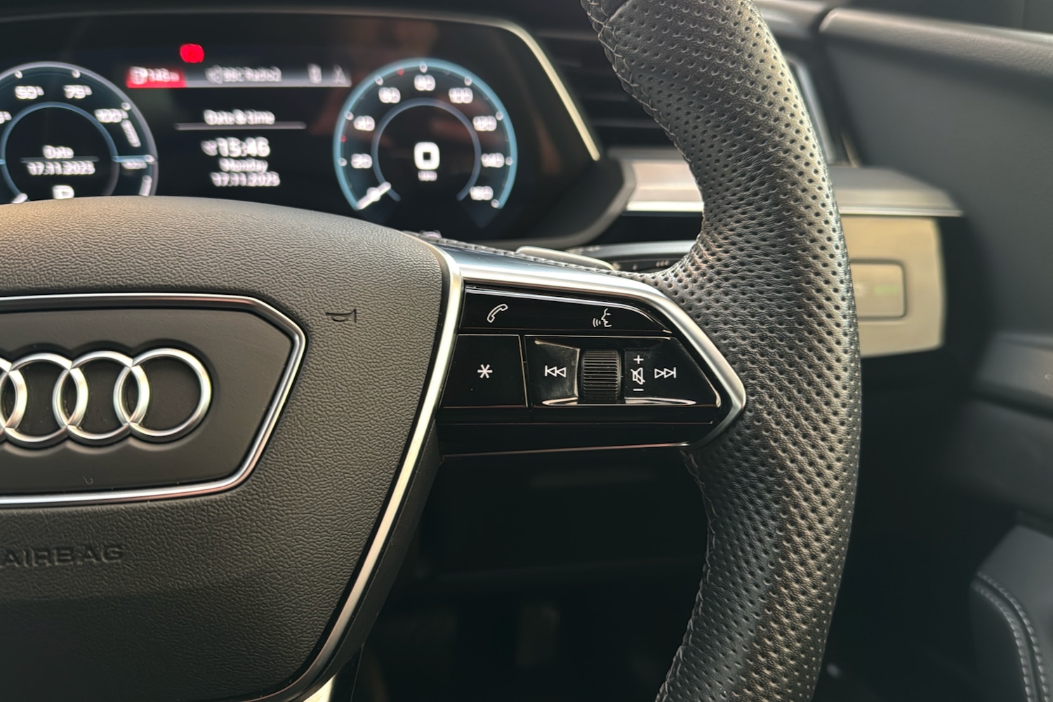 Used Audi e-tron 2022 for sale - 77334212: Photo 18