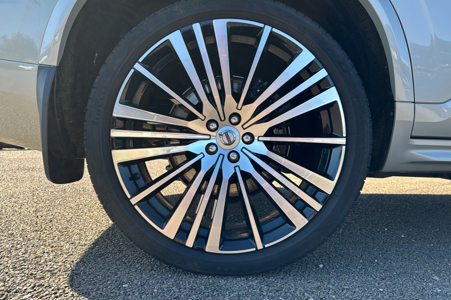 Used Volvo XC90 2021 for sale - 76705395: Photo 8