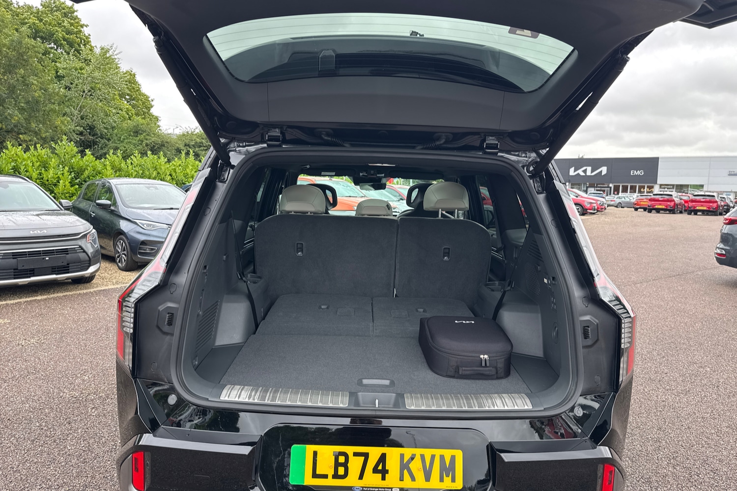 Vehicle 19