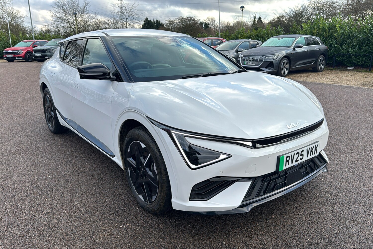 Used Kia EV6 2025 for sale - 77219930: Photo 32