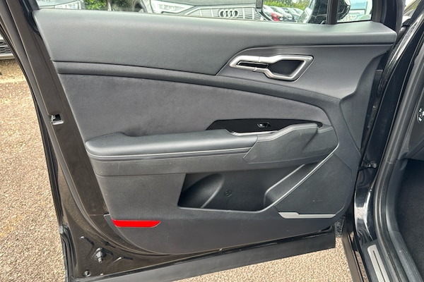 Used Kia Sportage 2023 for sale - 76205050: Photo 40