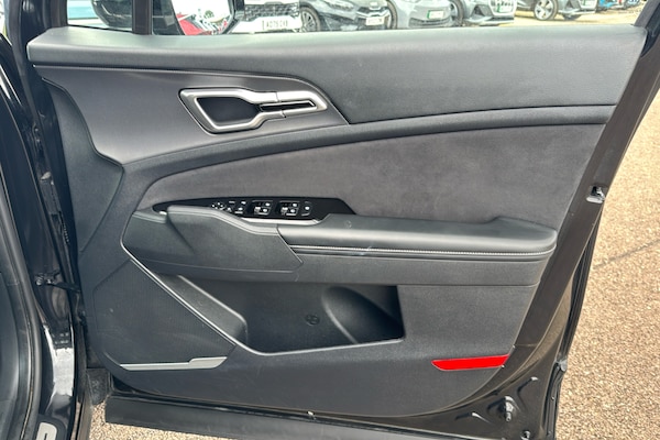 Used Kia Sportage 2023 for sale - 76205050: Photo 44