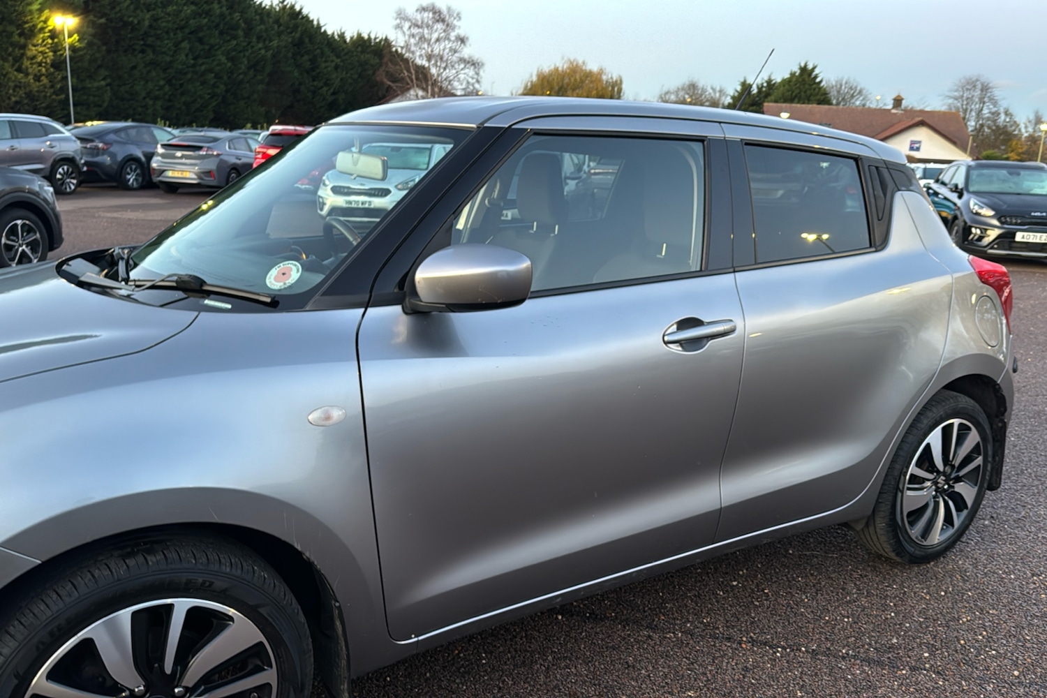 Used Suzuki Swift 2020 for sale - 76774454: Photo 35