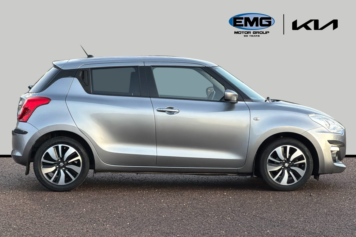 Used Suzuki Swift 2020 for sale - 76774454: Photo 4