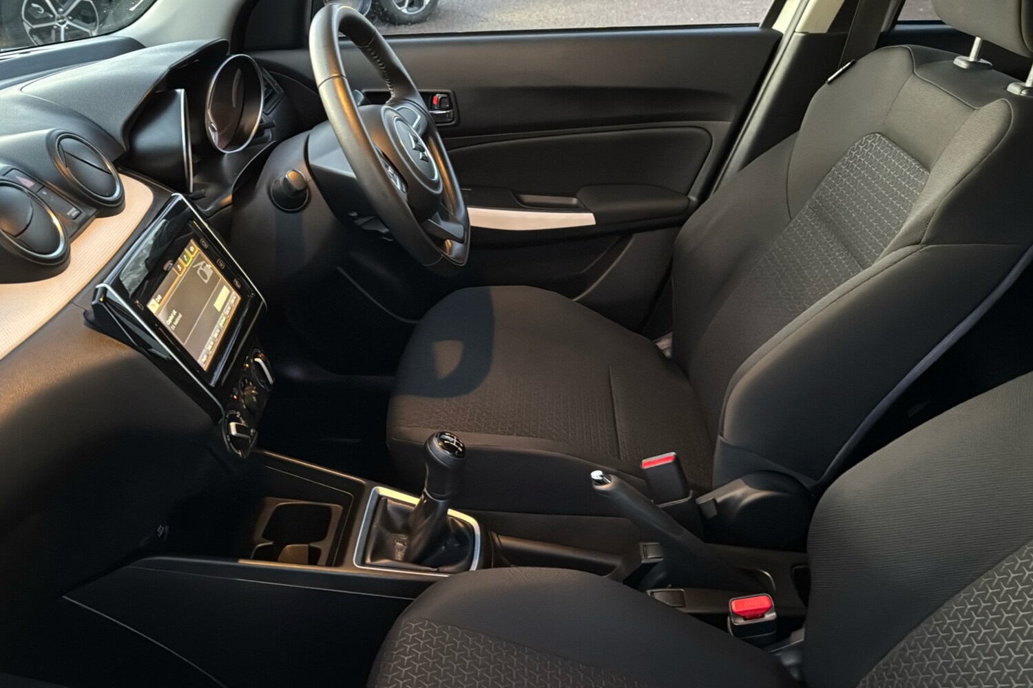 Used Suzuki Swift 2020 for sale - 76774454: Photo 41