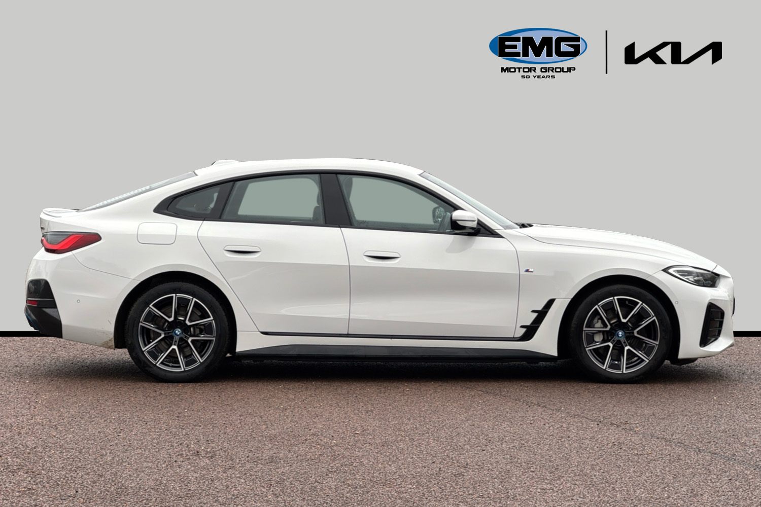 Used BMW i4 2022 for sale - 77135242: Photo 4