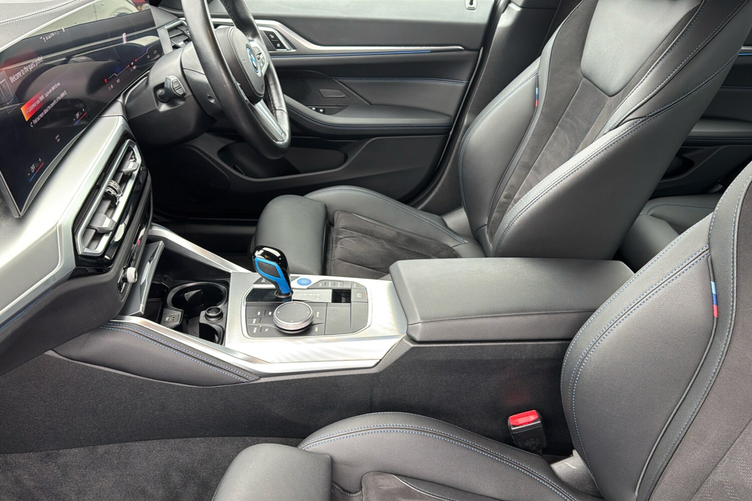 Used BMW i4 2022 for sale - 77135242: Photo 44