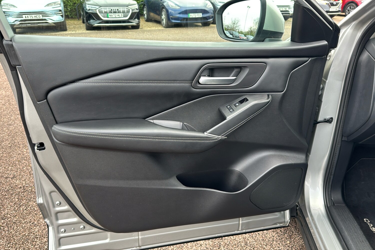 Used Nissan Qashqai 2023 for sale - 77699098: Photo 40