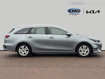 Used Kia Ceed 2023 for sale - 76789782: Photo