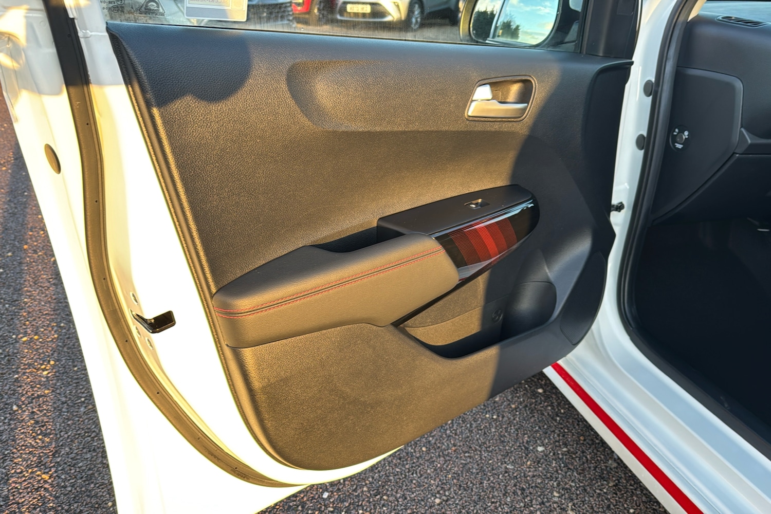 Used Kia Picanto 2023 for sale - 76611012: Photo 40