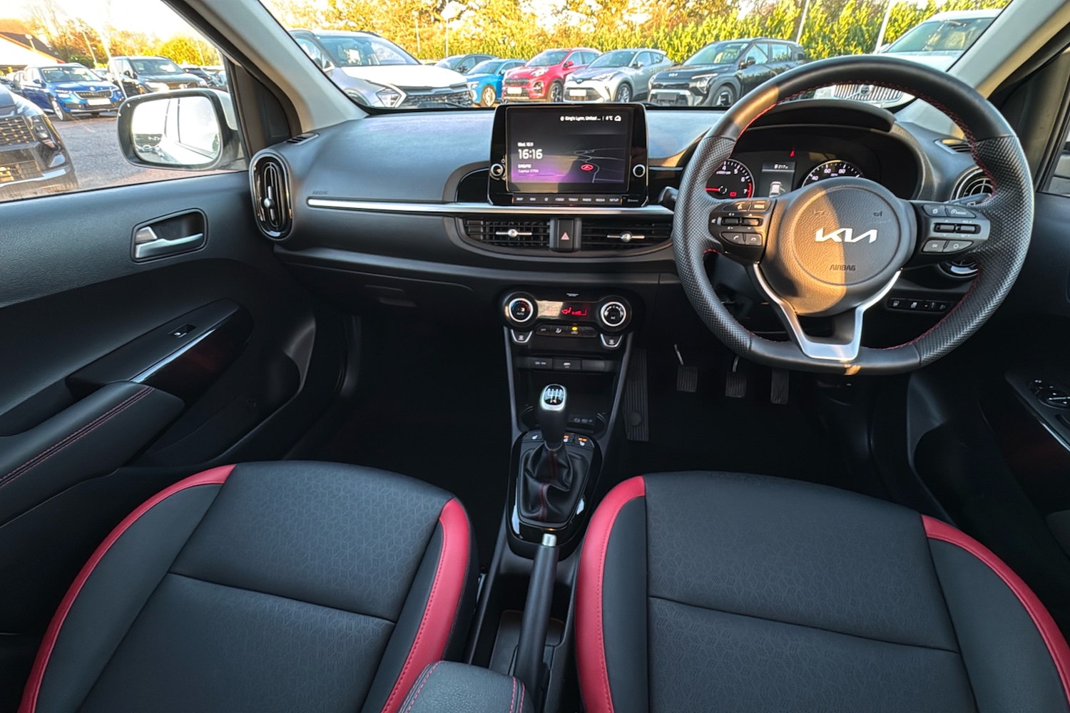 Used Kia Picanto 2023 for sale - 76611012: Photo 9