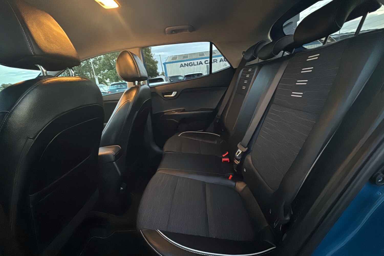 Used Kia Stonic 2022 for sale - 76611024: Photo 38