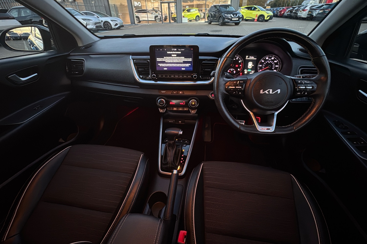 Used Kia Stonic 2022 for sale - 76611024: Photo 9