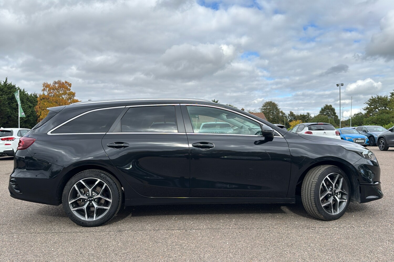 Used Kia Ceed 2025 for sale - 76169843: Photo 30