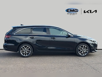 Used Kia Ceed 2025 for sale - 76169843: Photo