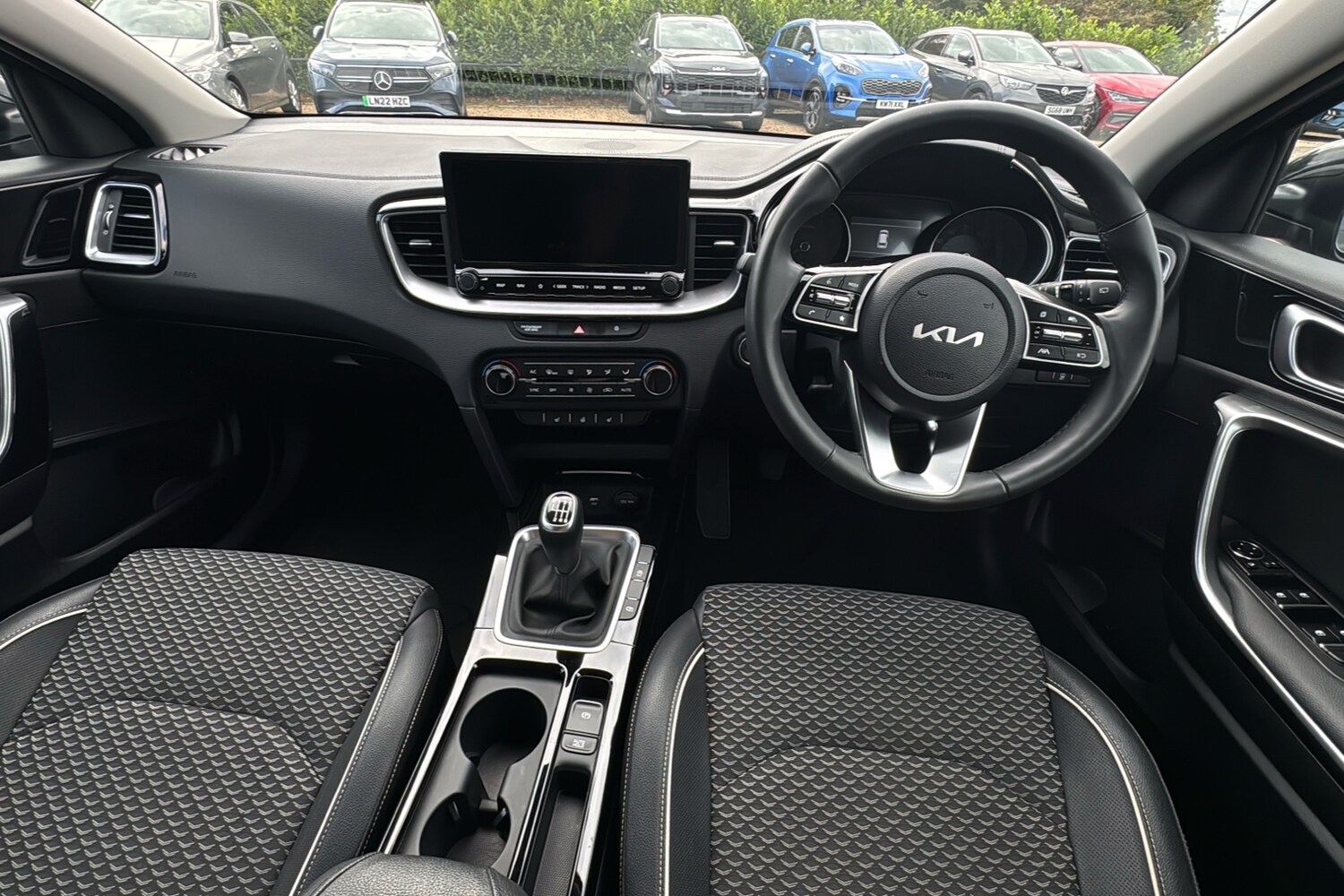 Used Kia Ceed 2025 for sale - 76169843: Photo 9