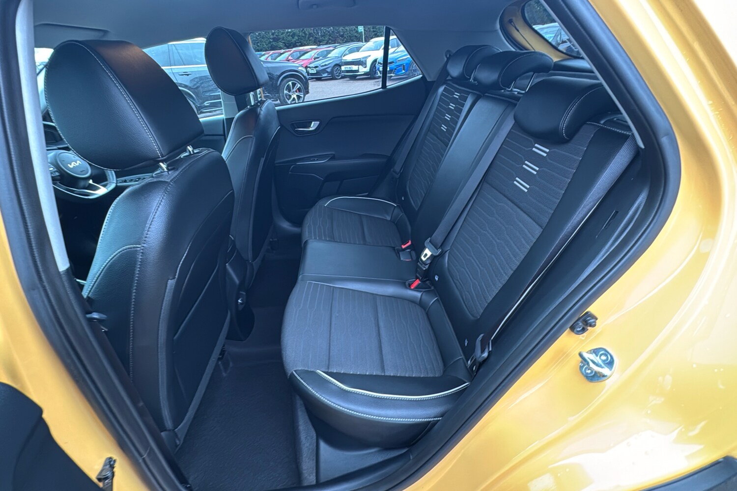 Used Kia Stonic 2024 for sale - 77675240: Photo 39