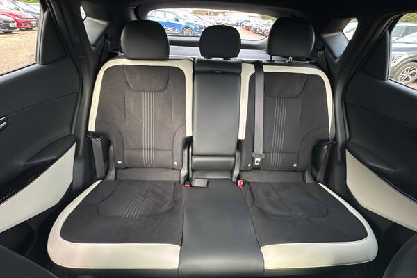 Used Kia EV6 2022 for sale - 76197807: Photo 12