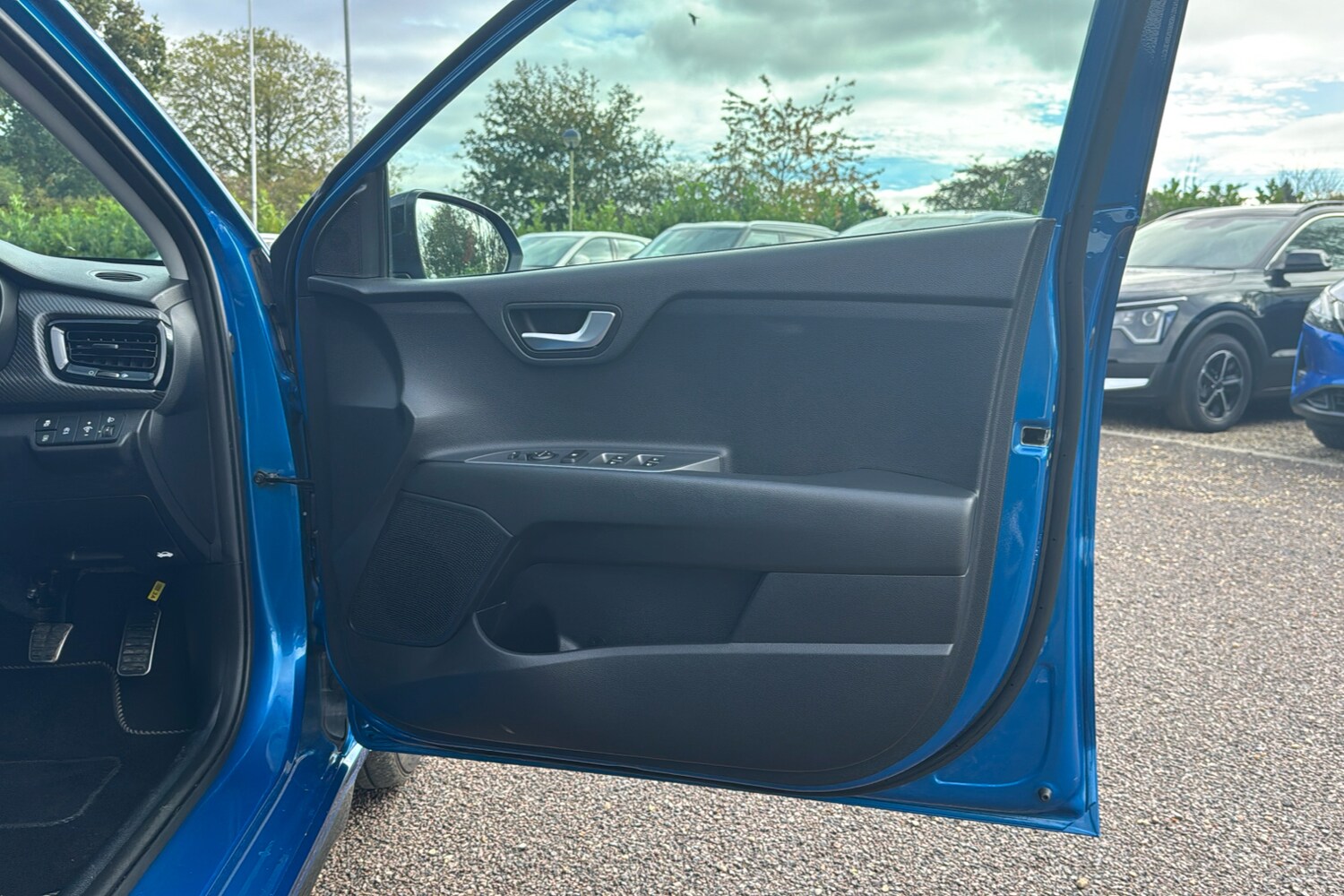 Used Kia Rio 2021 for sale - 76310535: Photo 41