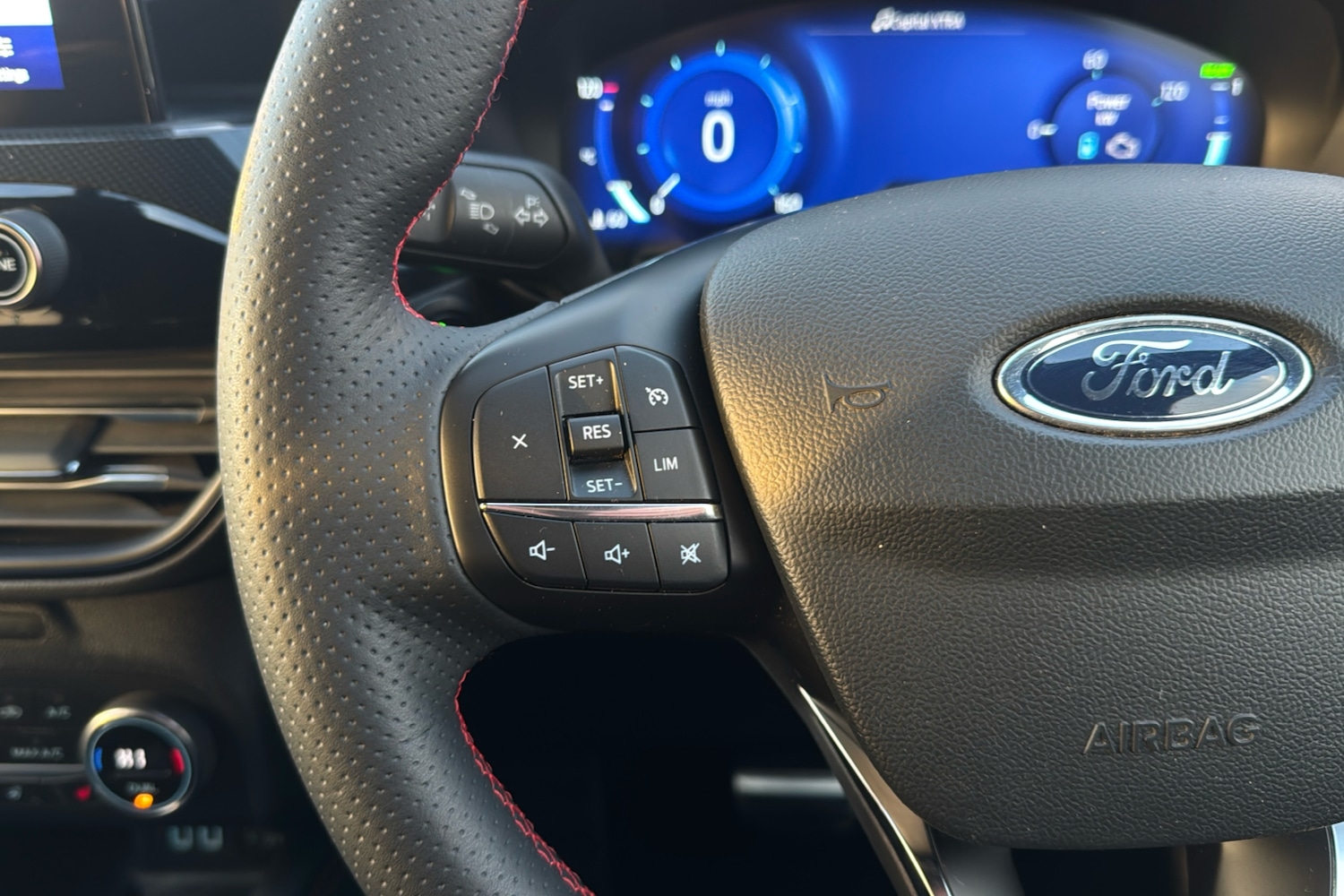 Used Ford Kuga 2021 for sale - 76649383: Photo 17