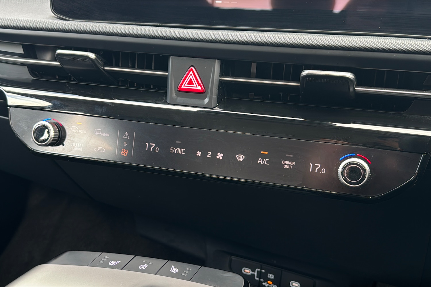 Used Kia EV6 2024 for sale - 77553507: Photo 16