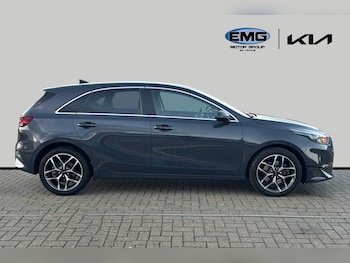 Used Kia Ceed 2022 for sale - 76362408: Photo