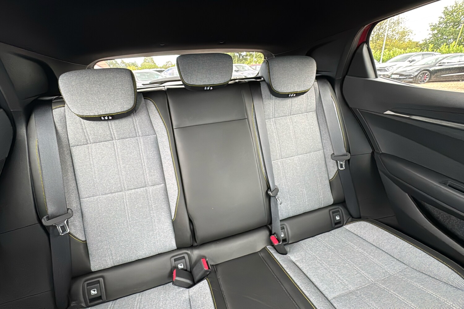 Used Renault Megane E Tech 2023 for sale - 75919341: Photo 12