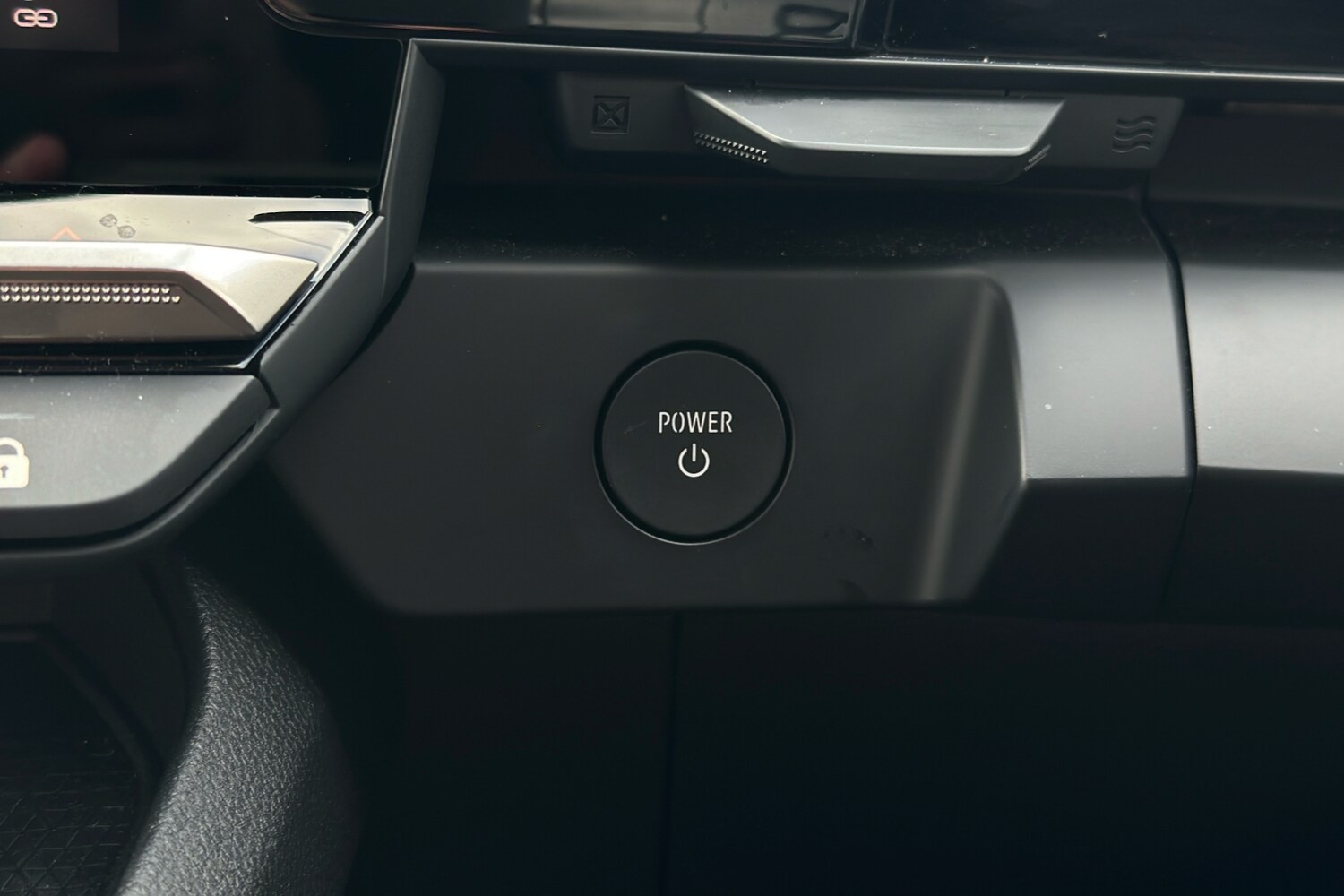 Used Renault Megane E Tech 2023 for sale - 75919341: Photo 22