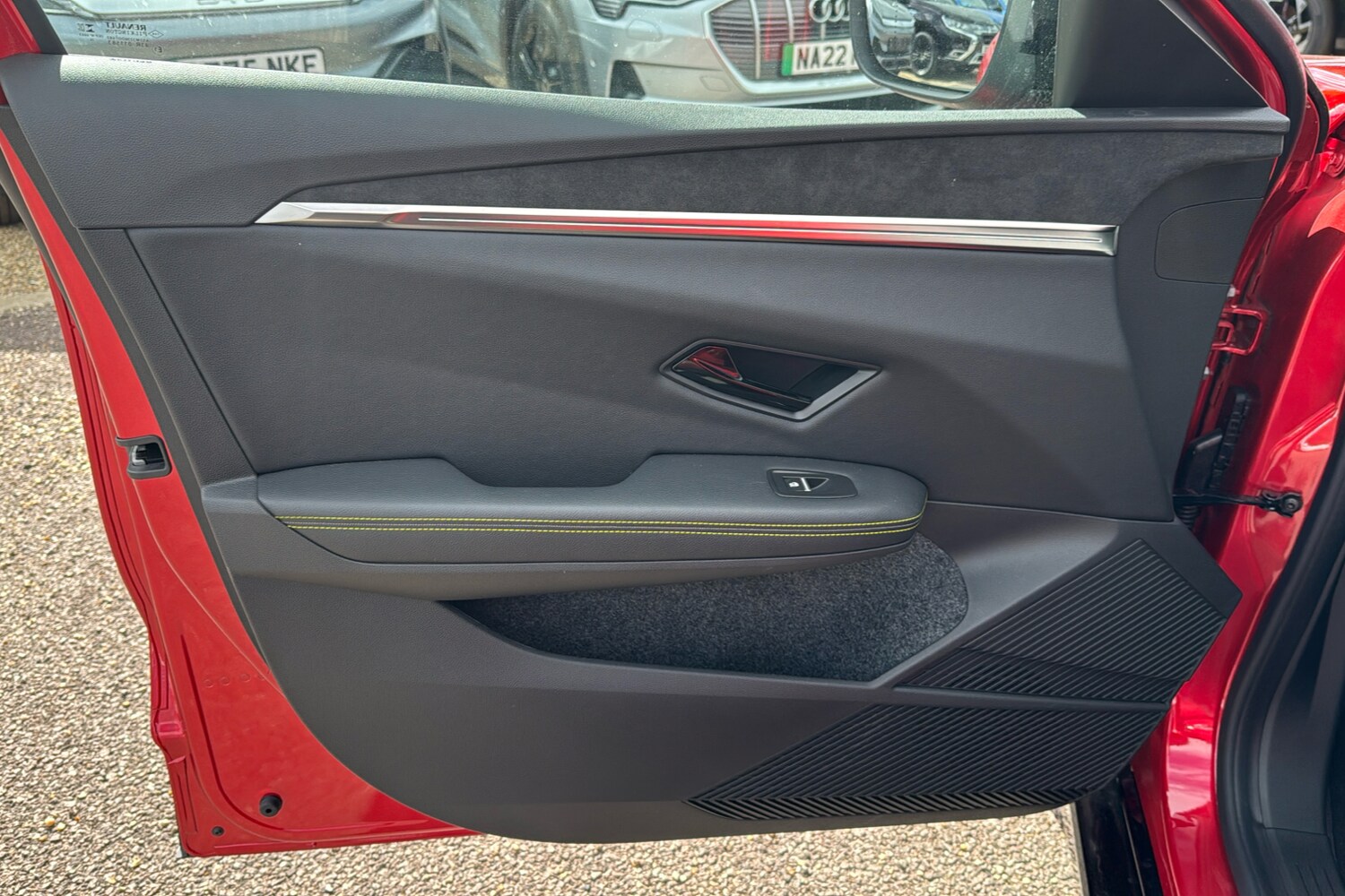 Used Renault Megane E Tech 2023 for sale - 75919341: Photo 41