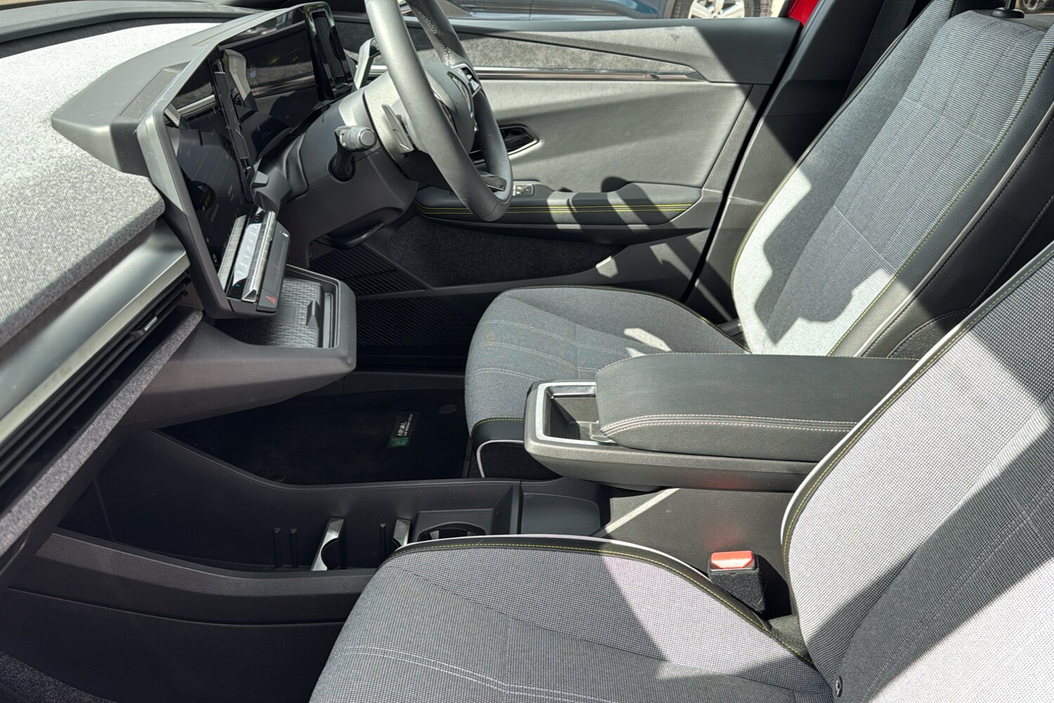 Used Renault Megane E Tech 2023 for sale - 75919341: Photo 43