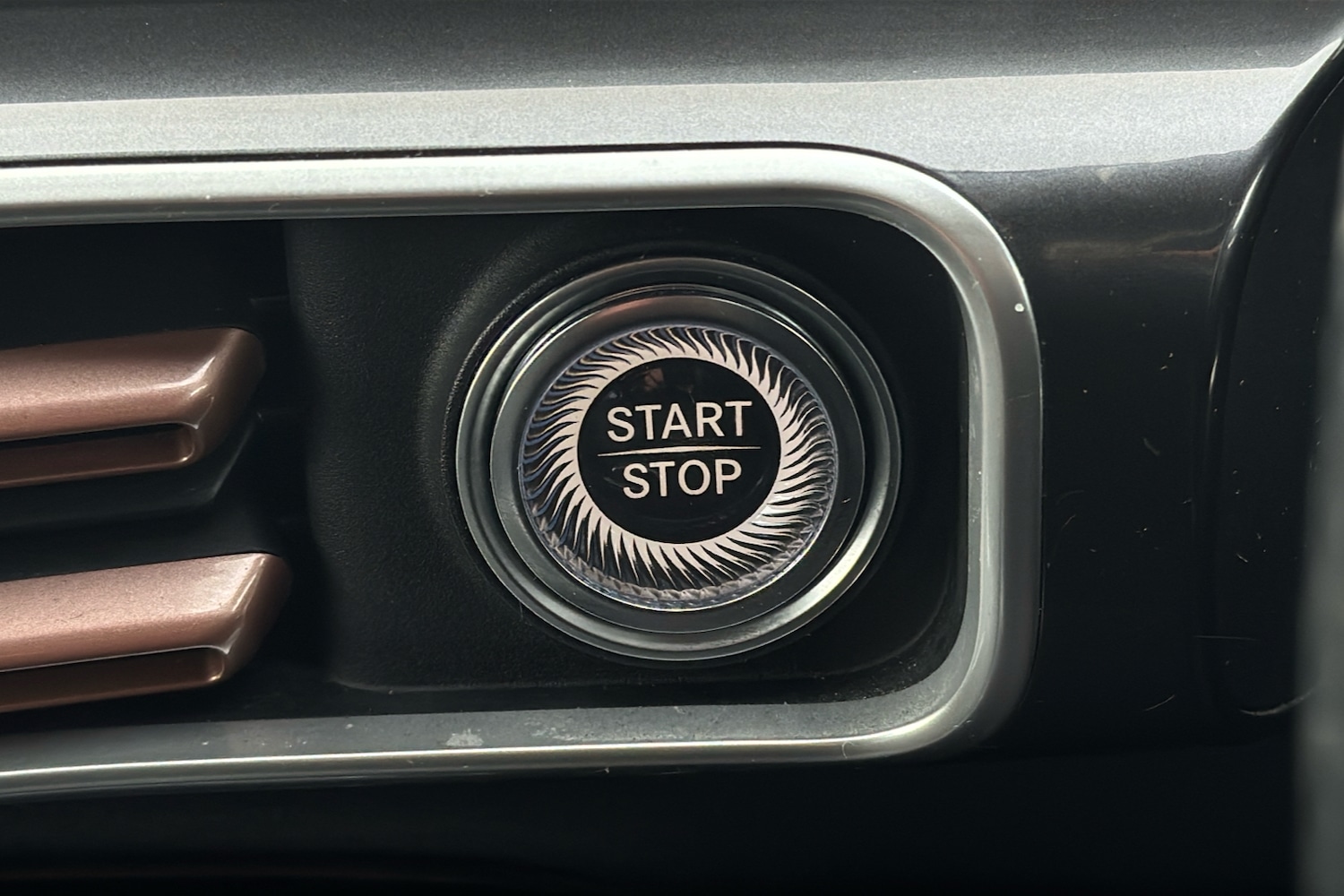 Used Mercedes-Benz EQC 2022 for sale - 77443795: Photo 23