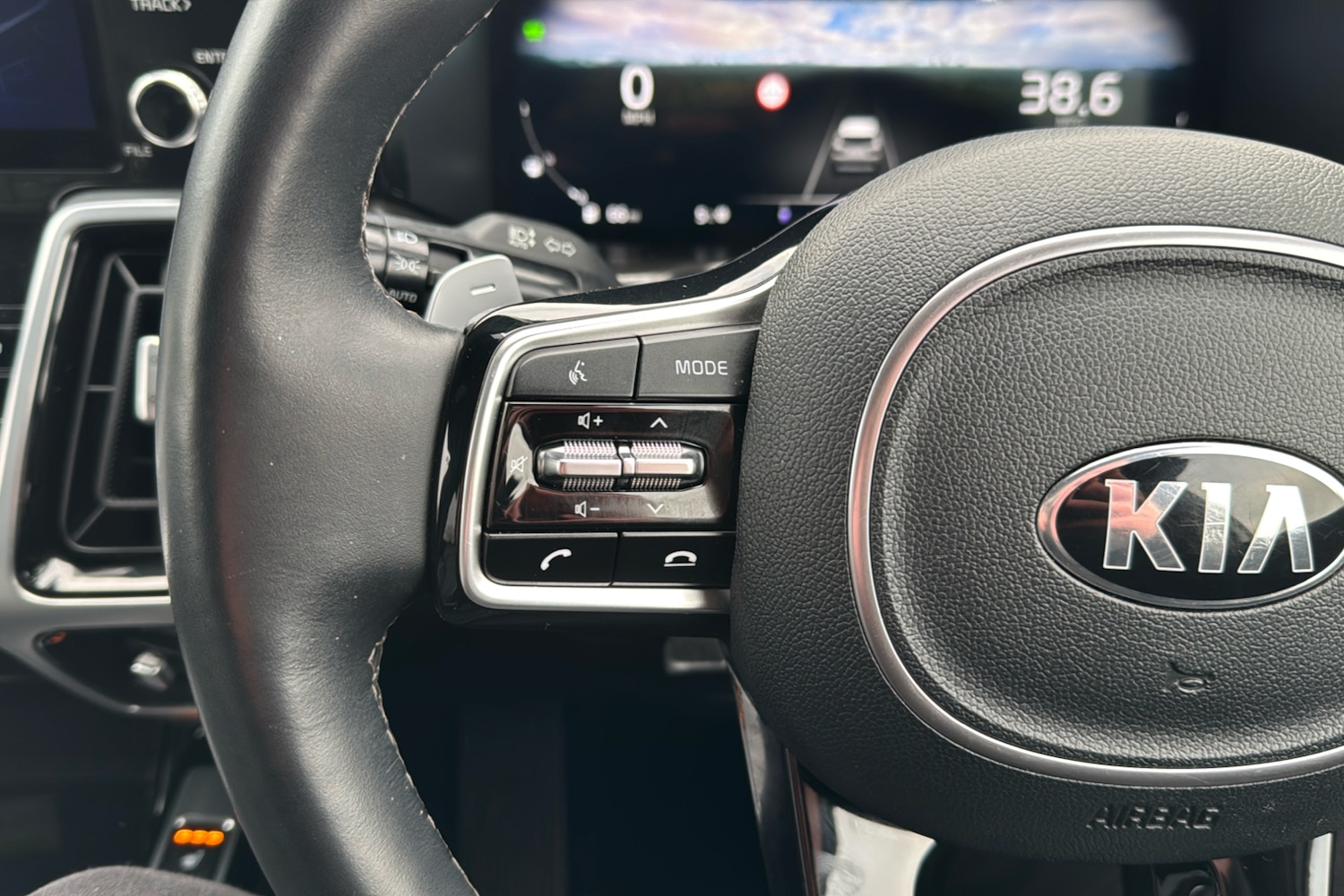 Used Kia Sorento 2021 for sale - 76637155: Photo 17