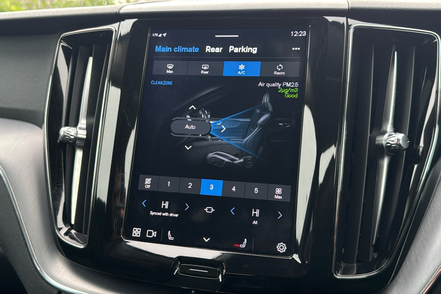 Used Volvo XC60 2022 for sale - 77159814: Photo 16