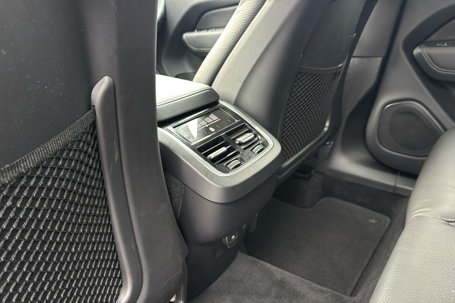 Used Volvo XC60 2022 for sale - 77159814: Photo 41