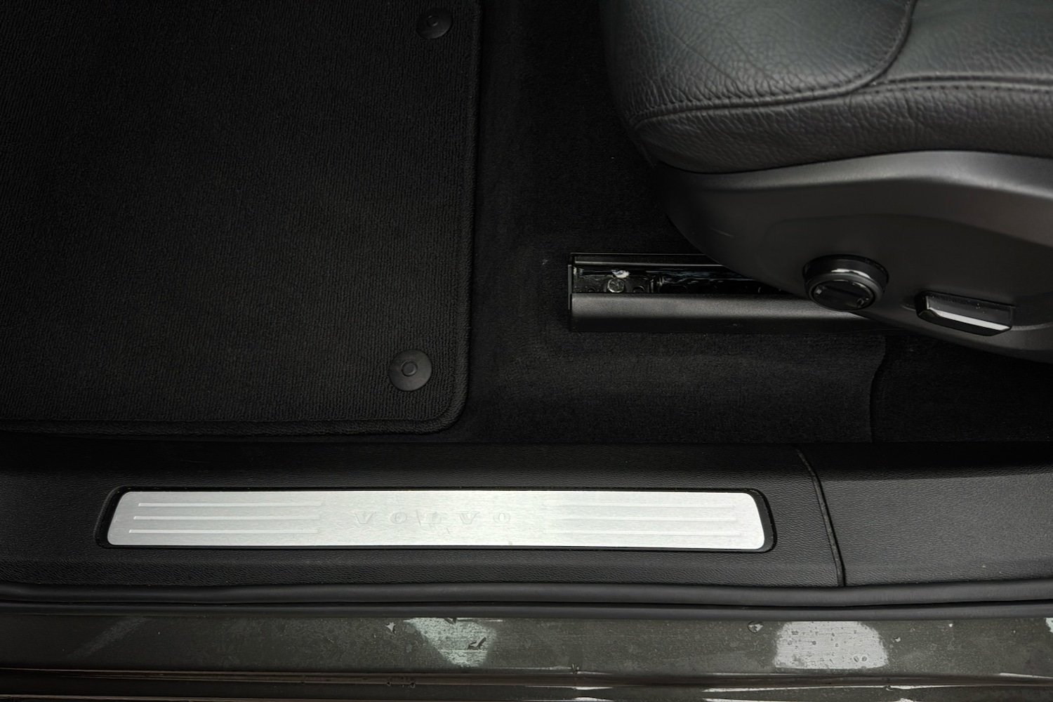 Used Volvo XC60 2022 for sale - 77159814: Photo 44