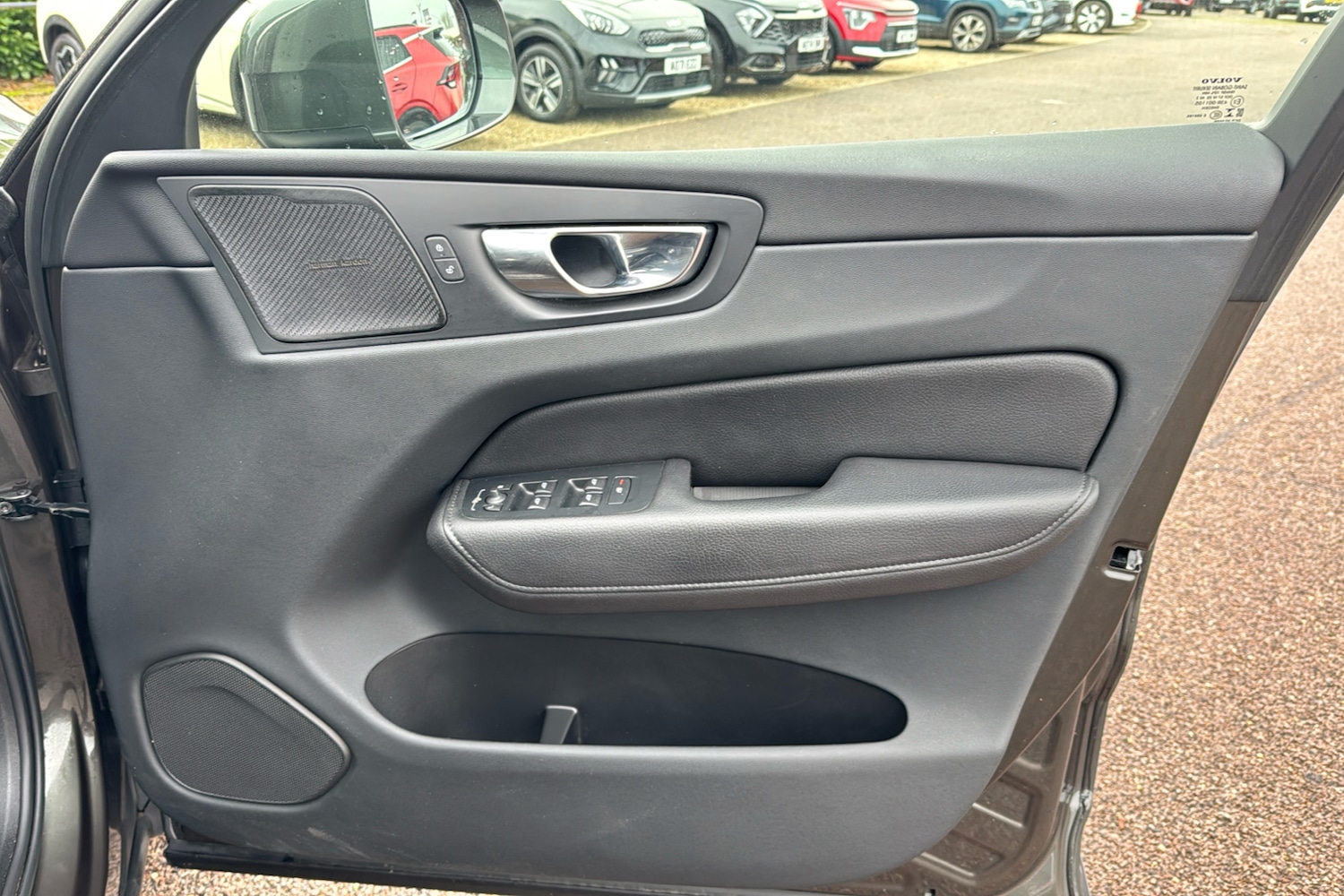 Used Volvo XC60 2022 for sale - 77159814: Photo 48