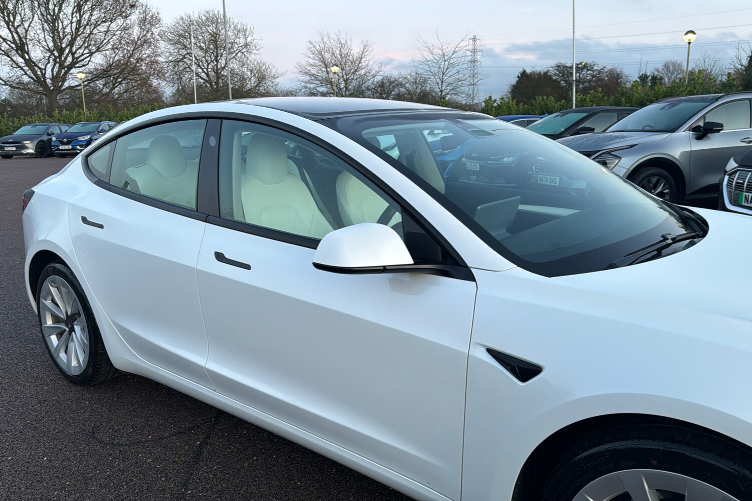 Used Tesla Model 3 2021 for sale - 76892964: Photo 32