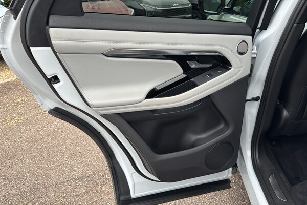 Used Land Rover Range Rover Evoque 2020 for sale - 76087686: Photo 38